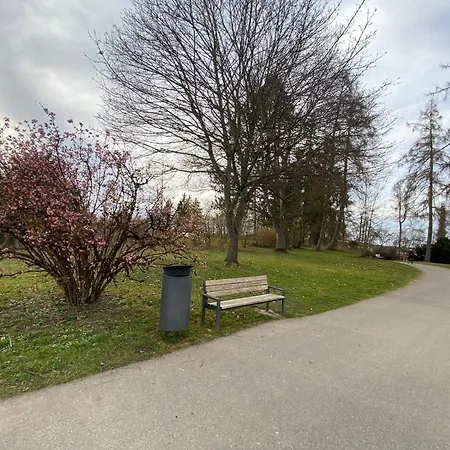 Voll Ausgestattete 3 Mit 2 Schlafzimmer 公寓 菲林根-施文宁根