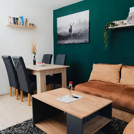 Voll Ausgestattete 3 Mit 2 Schlafzimmer Daire