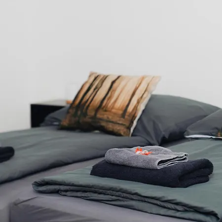 Voll Ausgestattete 3 Mit 2 Schlafzimmer * Villingen-Schwenningen