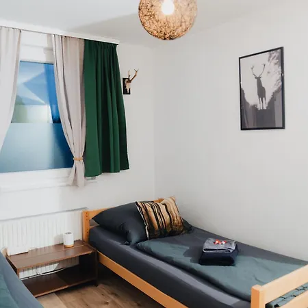 Voll Ausgestattete 3 Mit 2 Schlafzimmer * Villingen-Schwenningen