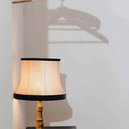 Voll Ausgestattete 3 Mit 2 Schlafzimmer *